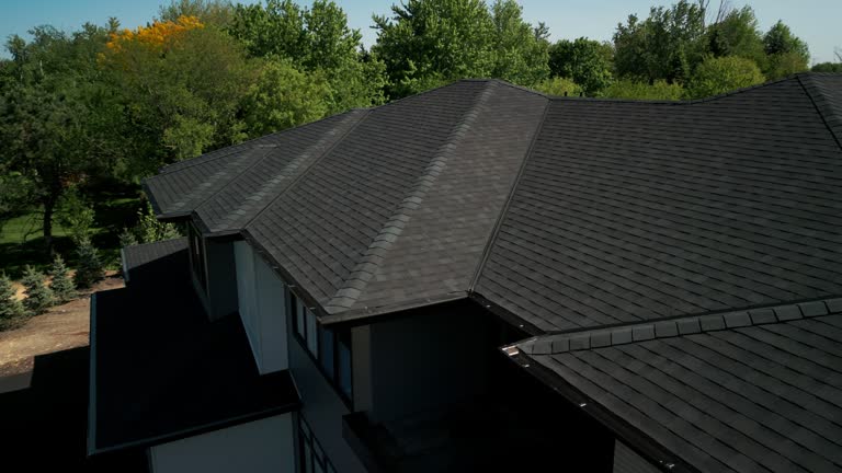 Fast & Reliable Emergency Roof Repairs in Hampton, TN